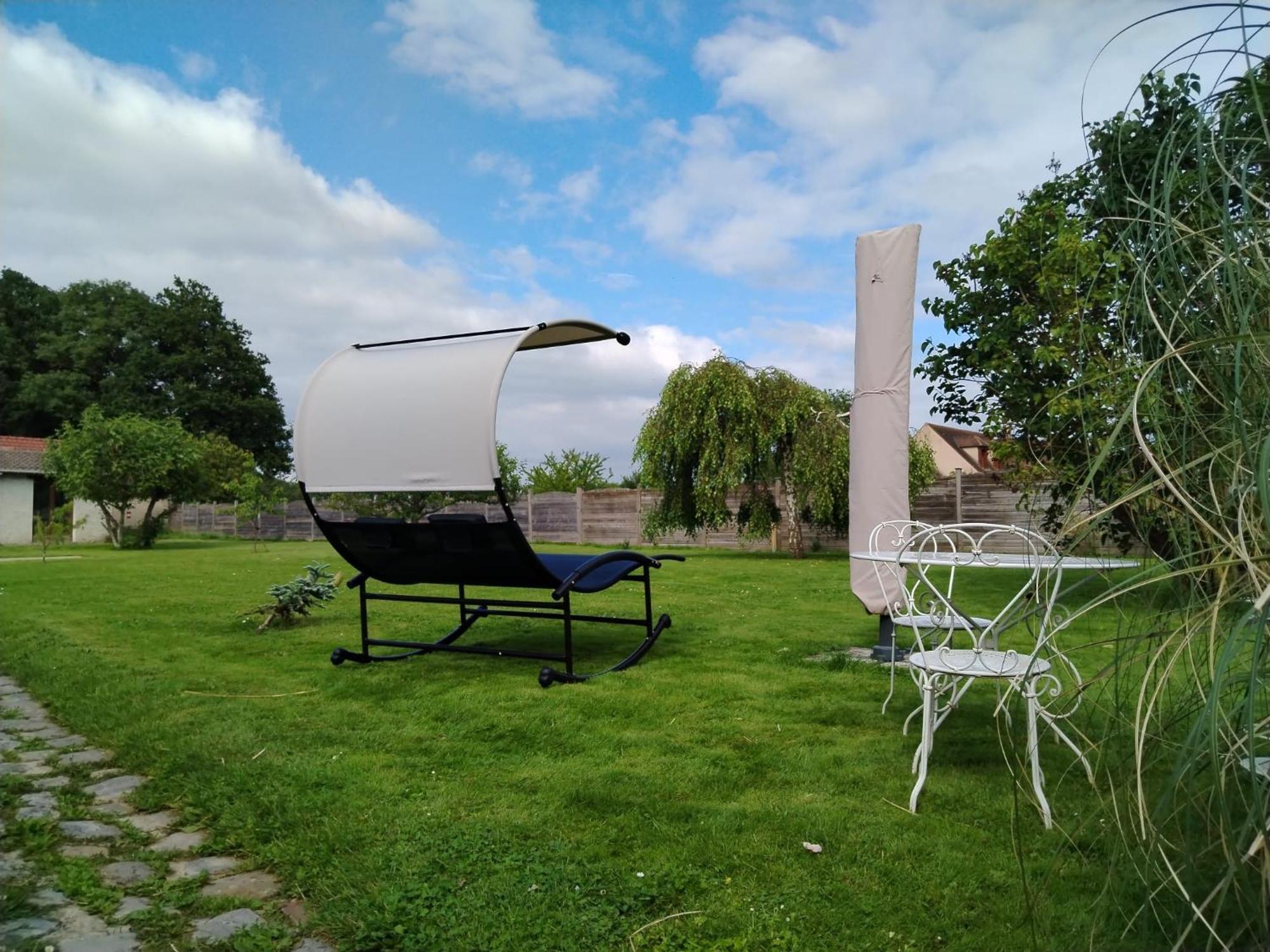 Villa Le Cocon Des Layes à Les Essarts-le-Roi Extérieur photo